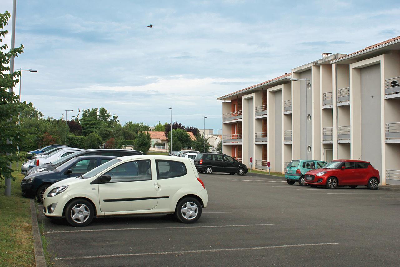 City Lodge Appart Hotel Niort Exteriör bild