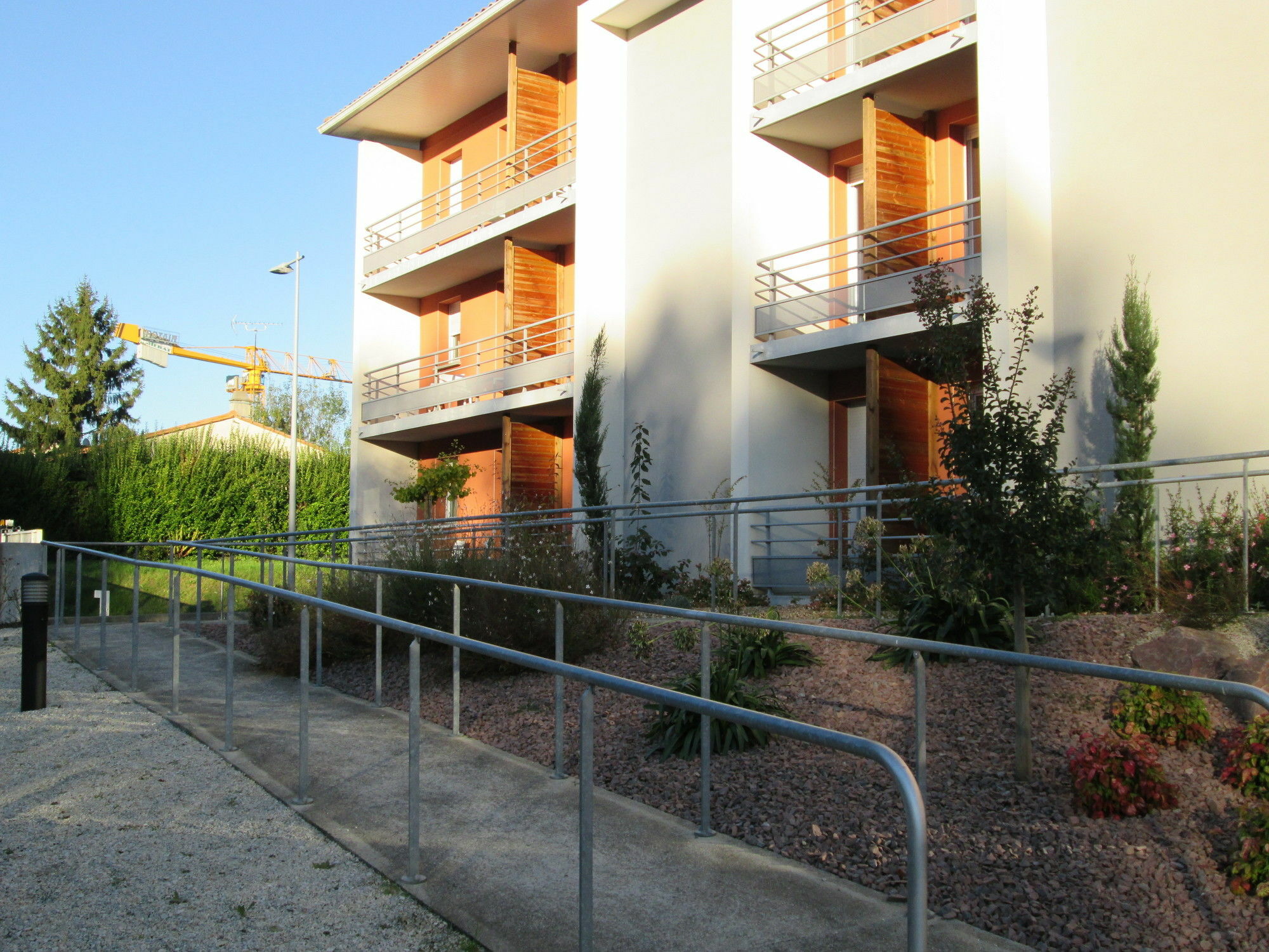 City Lodge Appart Hotel Niort Exteriör bild